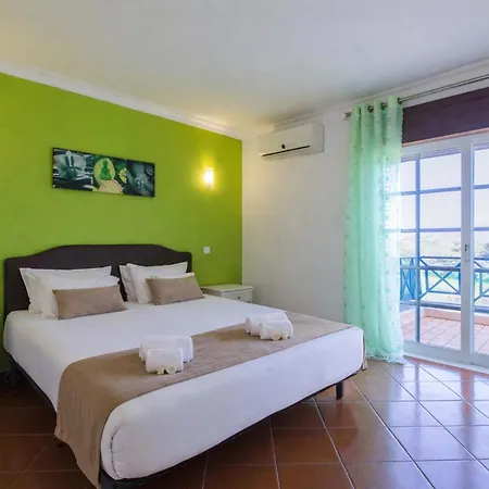 Pacheco By Algarve Holidays וילה אלבופיירה